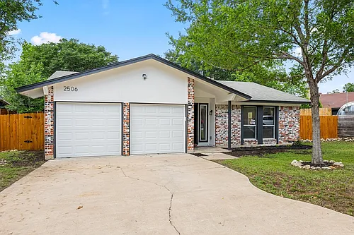 2506 Carlow Dr Photo 1