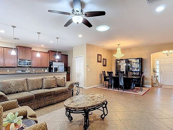 3rd image of 11213 Kiskadee Cir