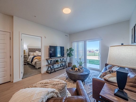 3rd image of 4800 Tanner Dr #218
