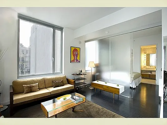 Sold by Stribling | media 8