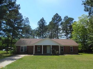 640 Barbara St, Metter, GA 30439