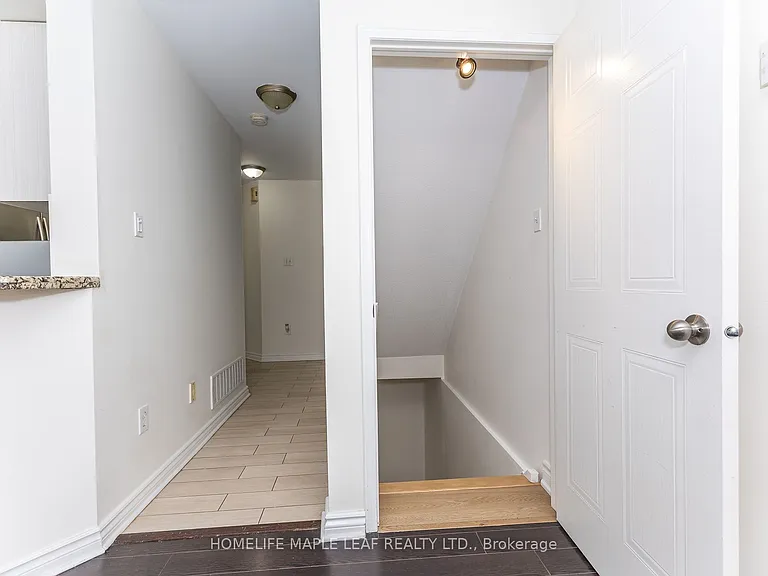 45 Bristol Rd E #10 — Photo 29
