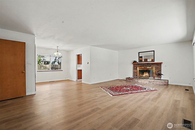 5th image of 769 121st St S