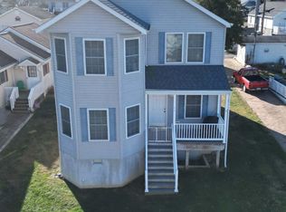 34 Virginia Ave, Earleville, MD 21919