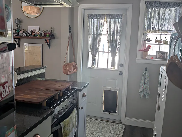 102 SE Kalash Rd — Photo 3