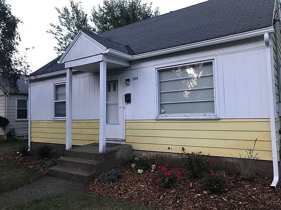 2nd image of 2128 Nelson Ave SE