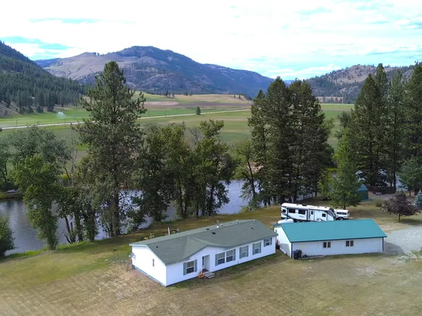 19 Louie Creek Dr, Curlew, WA 99118