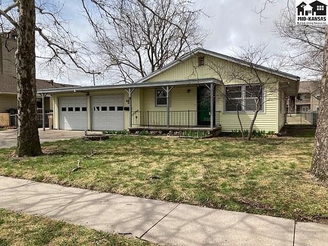 1st image of 27 Meadowlark Ln