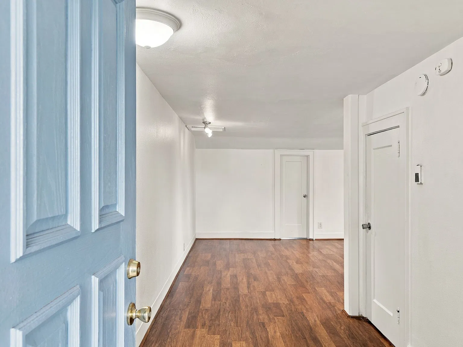 2 bed, 850 sqft, $1,750 — Photo 3