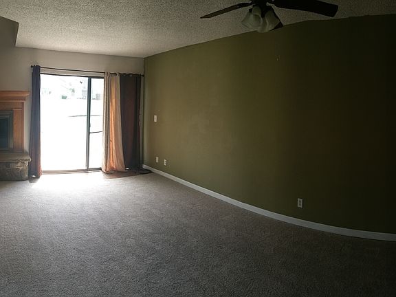 Living Room & Fireplace