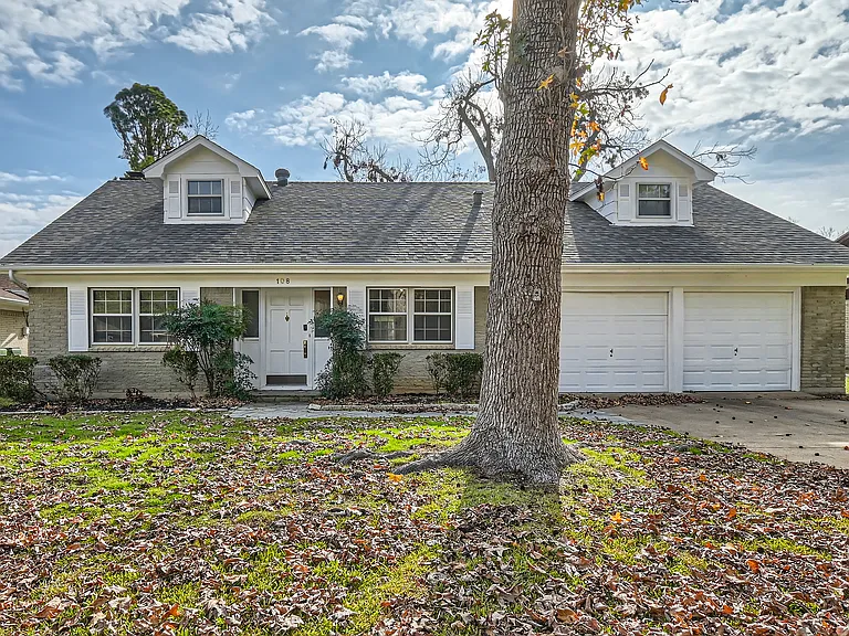 108 W Lilly Ln — Photo 8