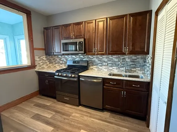 8027 S Peoria St APT 2, Chicago, IL 60620