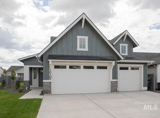 10305 Loneleaf Dr, Nampa, ID 83687
