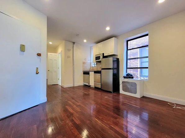111 E 7th St #7Z