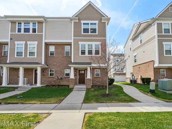 2500 Normandy Rd, Royal Oak, MI 48073