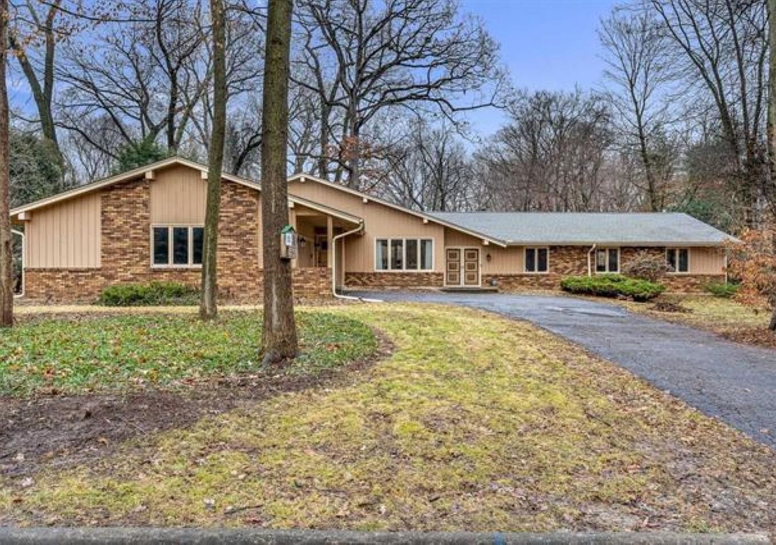 1819 Shaw Woods Dr, Rockford, IL 61107 Zillow