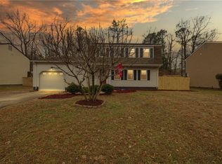 111 Captains Ln, Newport News, VA 23602