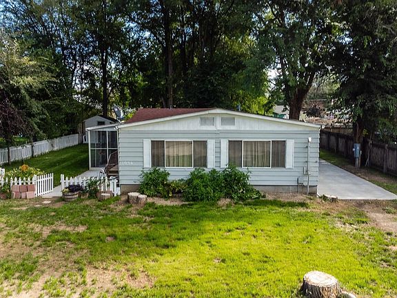 2nd image of 1034 Johnson Ave