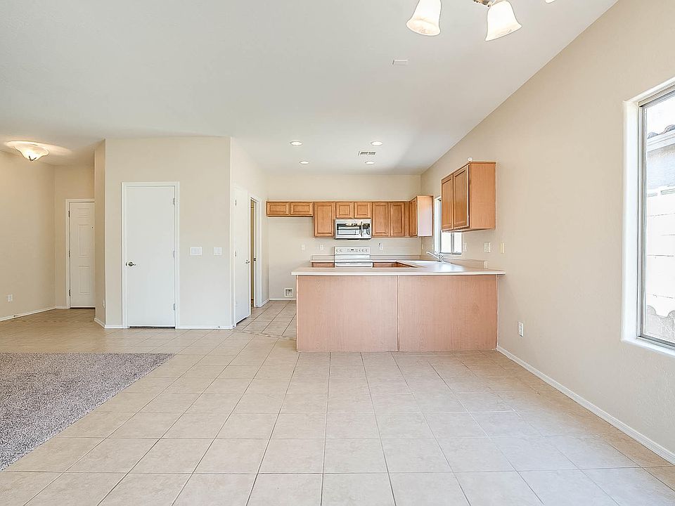 1st image of 44853 W Paraiso Ln