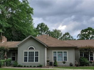6 Hunters Woods Blvd #A, Canfield, OH 44406