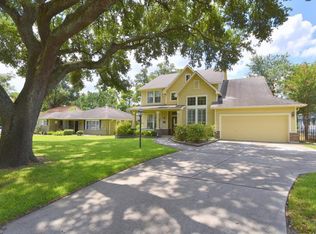 1714 Turnpike Rd, Houston, TX 77008