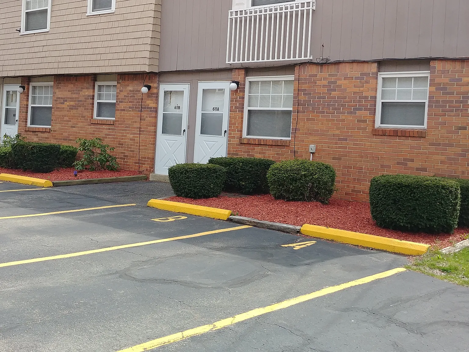 PLUM PARK — Photo 2