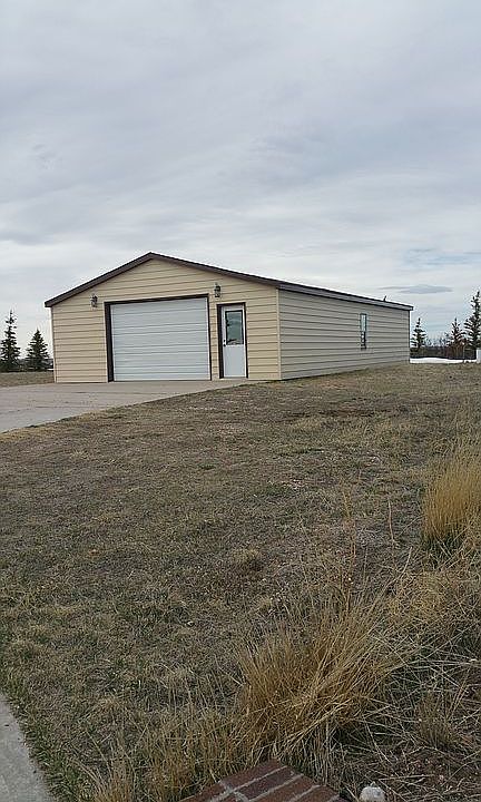 2nd image of 2011 Jackson Lake Rd