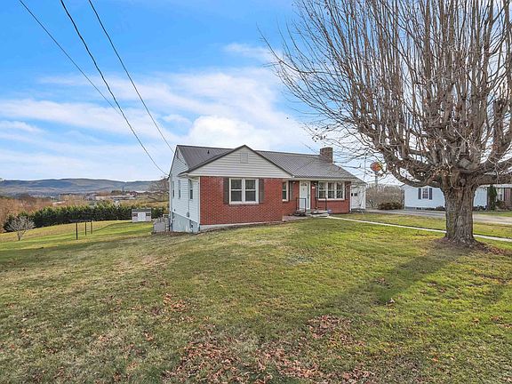5th image of 255 Dogwood Dr
