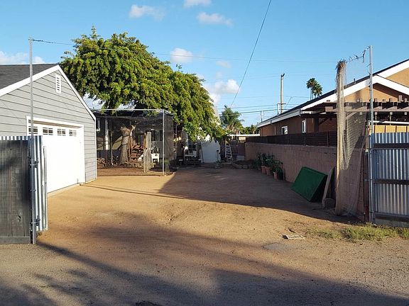 3rd image of 3066 Greyling Dr