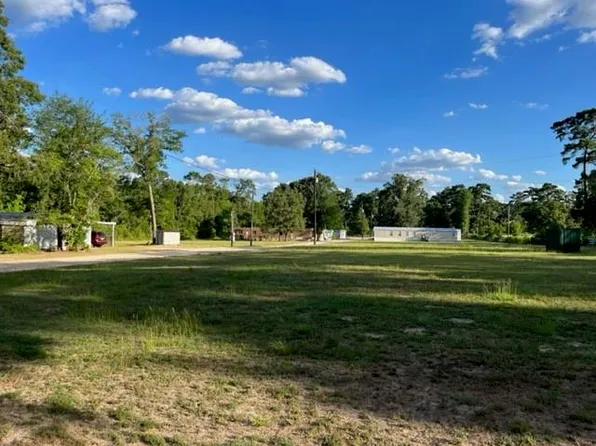 19637 W Fm 1097 Rd, Montgomery, TX 77356