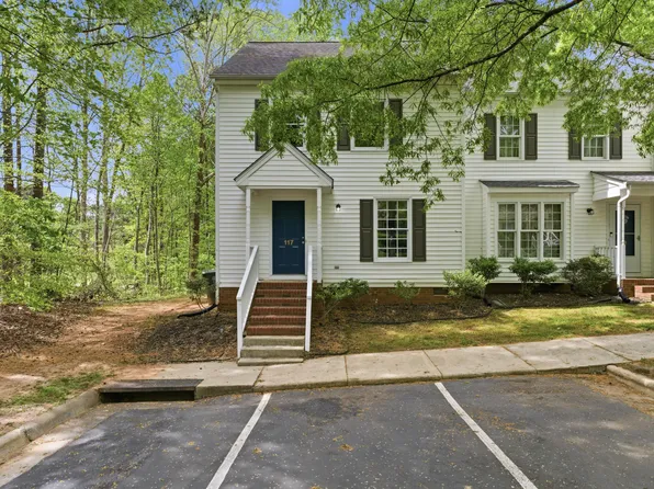 117 Luxon Pl, Cary, NC 27513