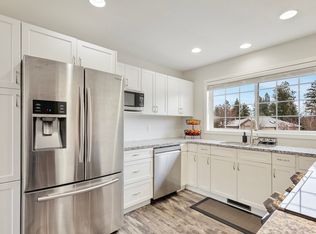 2133 Shannon Woods Way, West Kelowna, BC V4T2R5