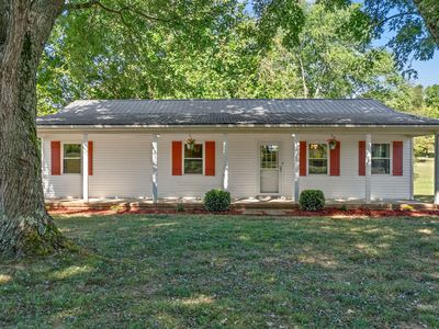 717 Jess Harris Rd, Pleasant View, TN, 37146