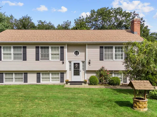 15A Botsford Hill Road, Newtown, CT 06470