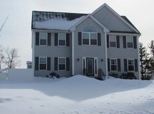 35 Spencer Knowles Rd, Rowley, MA 01969