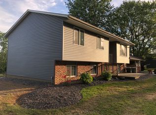 38715 Hidden Canyon Rd, Grafton, OH 44044