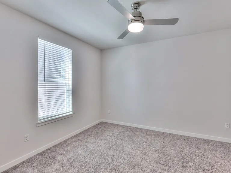 Wildhorse Flats — Photo 13