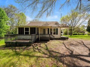 200 Chambers St, Madison, NC 27025