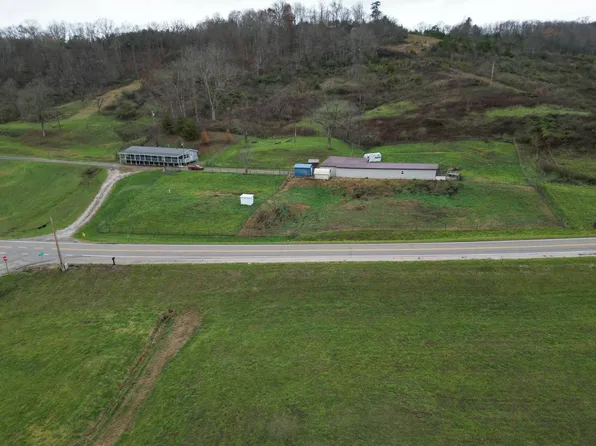 8381 Parkersburg Rd, Point Pleasant, WV 25275