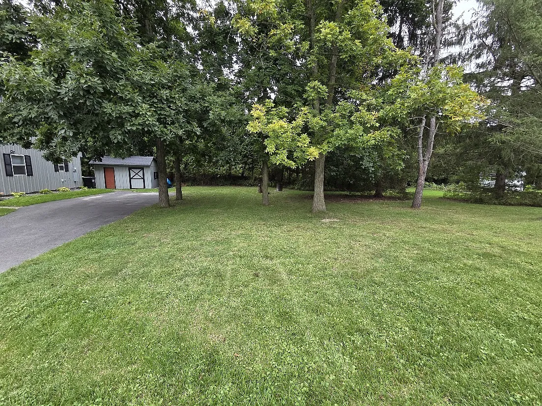 2 bed, 1.5 bath, 1400 sqft, $1,950 — Photo 3