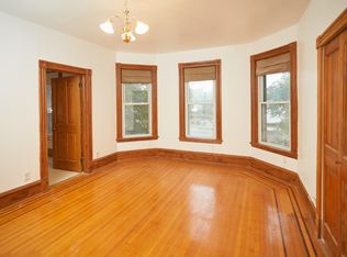 2831 N 3rd St #2, Minneapolis, MN 55411