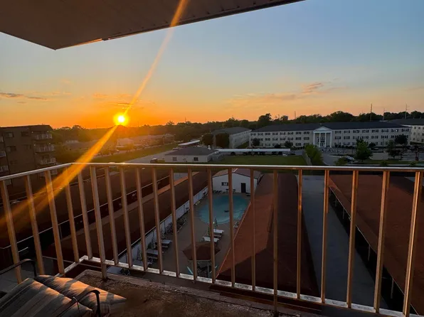 3030 Breckenridge Ln APT 519, Louisville, KY 40220