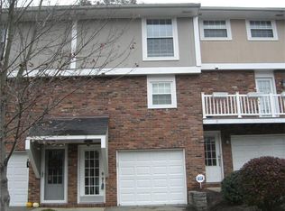 5497 Library Rd APT 2, Bethel Park, PA 15102