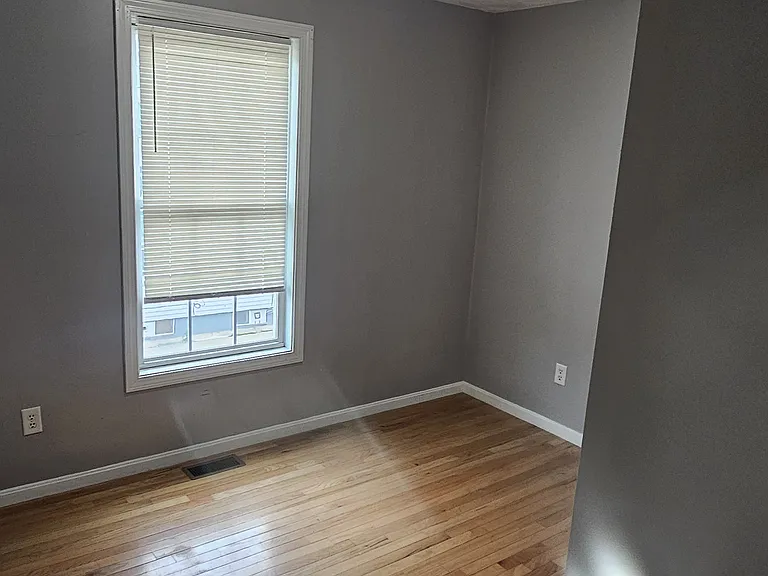 80 Unit St #2 — Photo 7