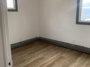 5820 5th St NE #1, Minneapolis, MN 55432