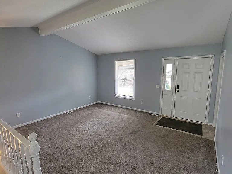 2128 Breton Rd SE — Photo 12