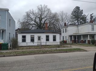1106 Farmer St, Petersburg, VA 23803