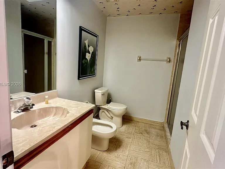 7472 La Paz Blvd #301 — Photo 13