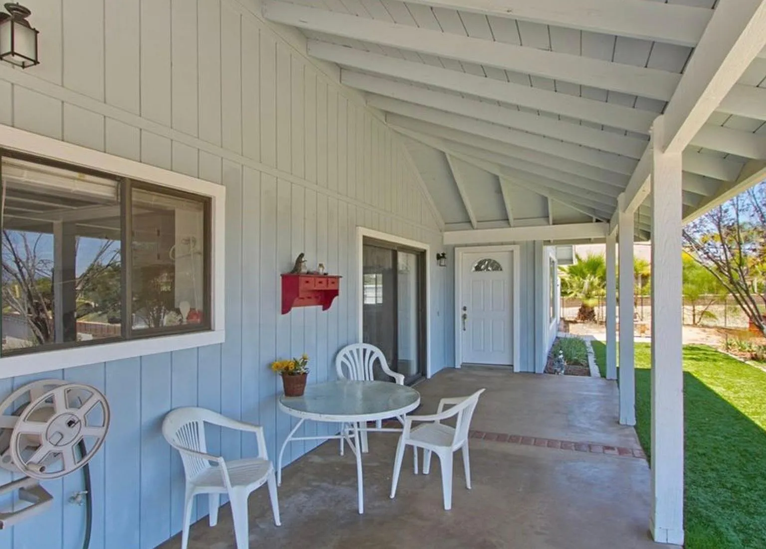 4 bed, 1811 sqft, $4,500 — Photo 3