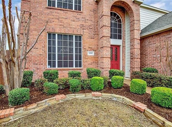 4th image of 4005 Silktree Dr